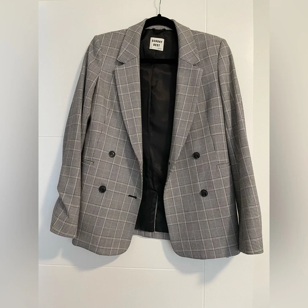 Aritzia Freshman blazer size XS - Picture 2 of 5